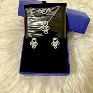 Swarovski set white rhodium plated, new